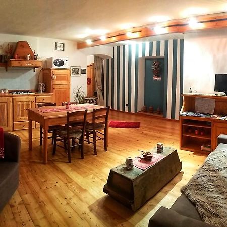 아오스타 Maison Besenval 아파트 외부 사진